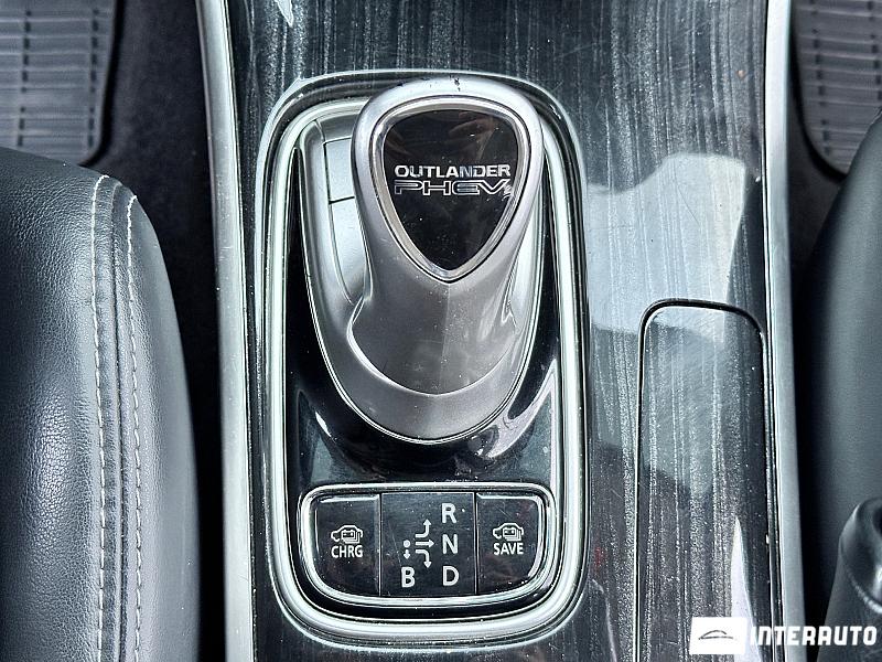 Mitsubishi Outlander 14 mitsubishi outlander 2015