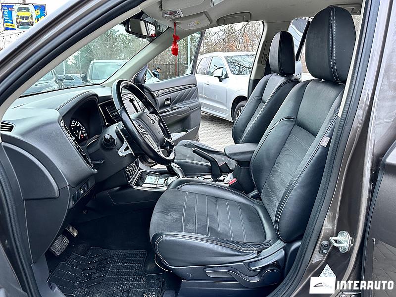 Mitsubishi Outlander 5 mitsubishi outlander 2015