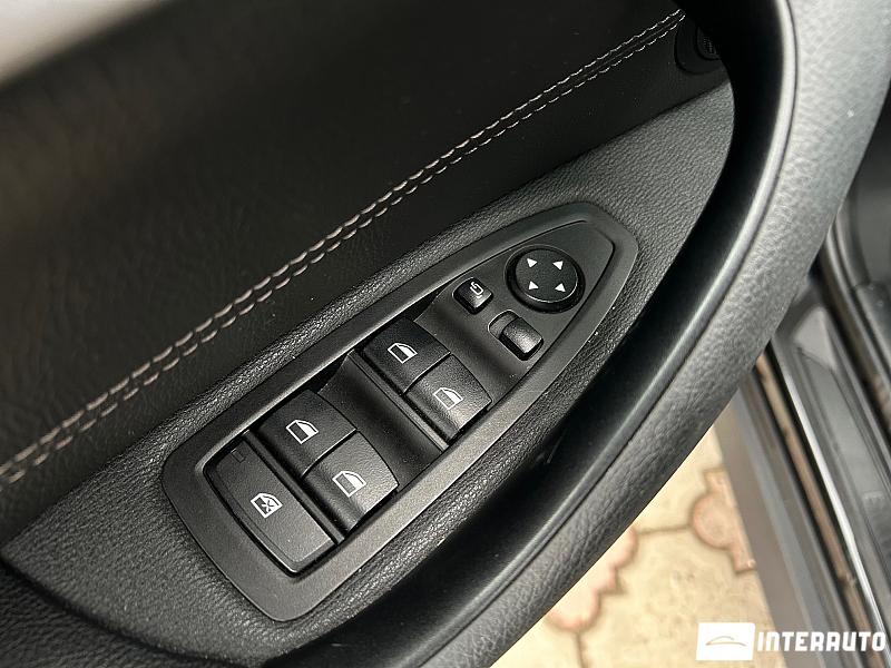 BMW X1 1.6D 6 bmw x1 1.6d 2019