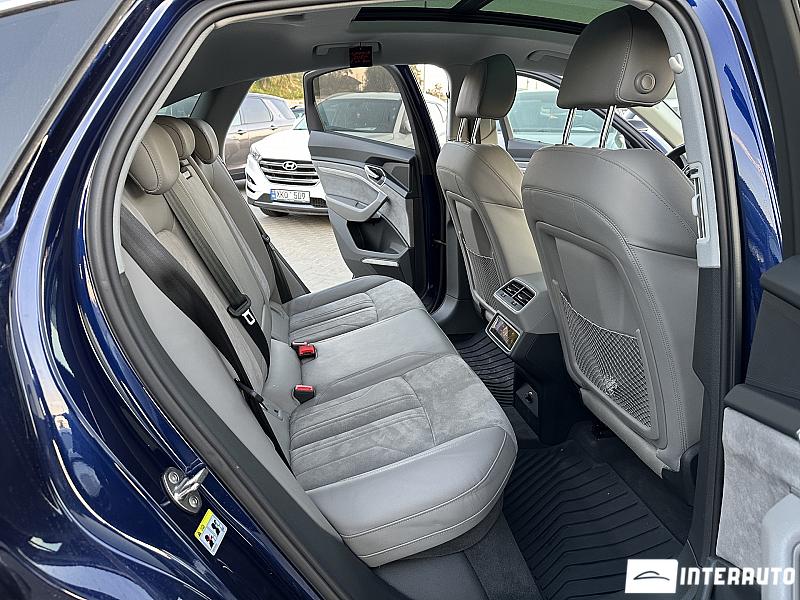 Audi E-tron Sportback 17 audi e-tron sportback 2020