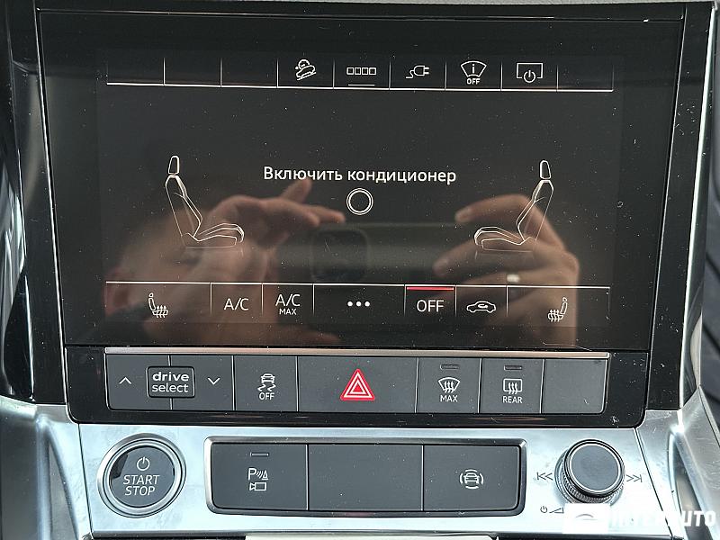 Audi E-tron Sportback 12 audi e-tron sportback 2020