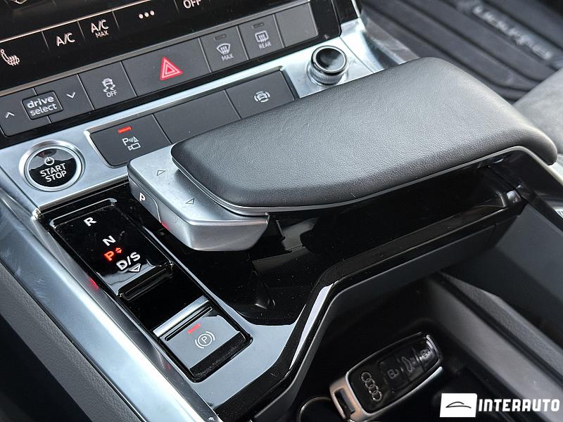 Audi E-tron Sportback 13 audi e-tron sportback 2020