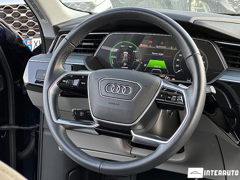Audi E-tron Sportback 7 audi e-tron sportback 2020