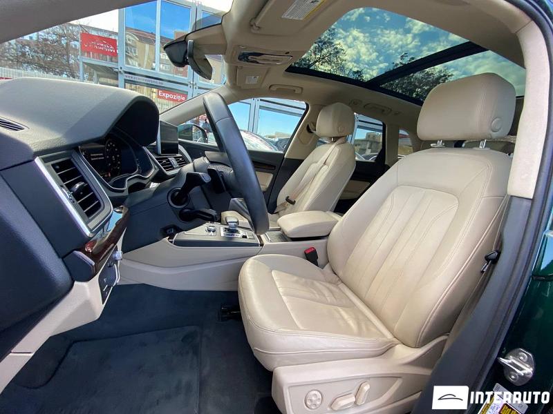 Audi Q5 7 audi q5 2019