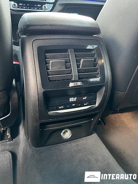 BMW X4 2.0D 20 bmw x4 2.0d 2019