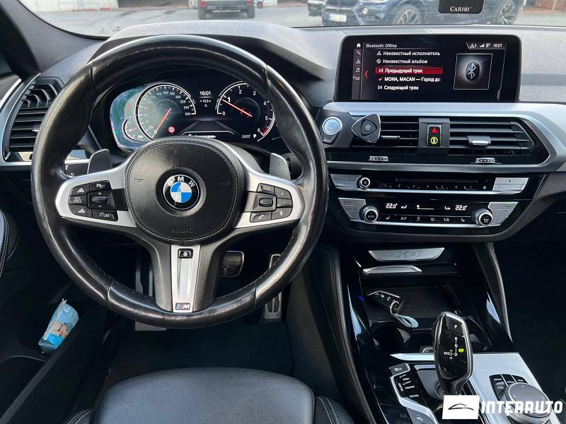 BMW X4 2.0D 10 bmw x4 2.0d 2019