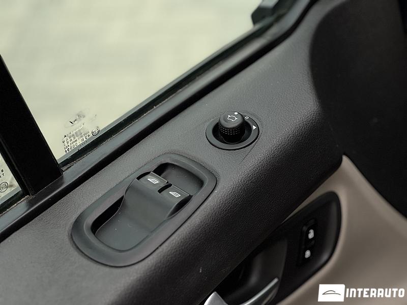 Ford Transit 15 ford transit 2013