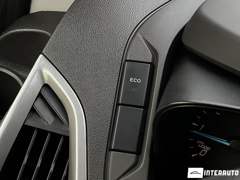 Ford Transit 8 ford transit 2013