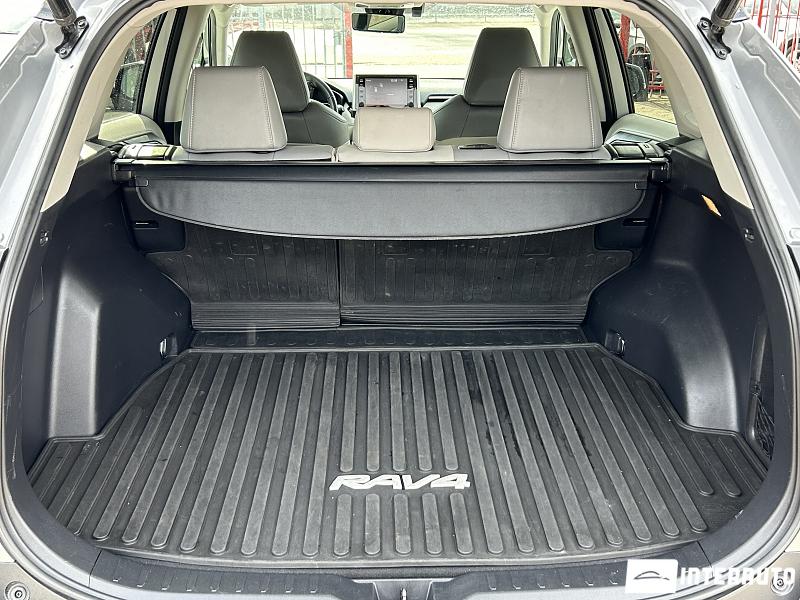 Toyota Rav-4 18 toyota rav-4 2019