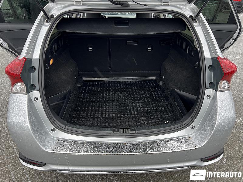 Toyota Auris 19 toyota auris 2018