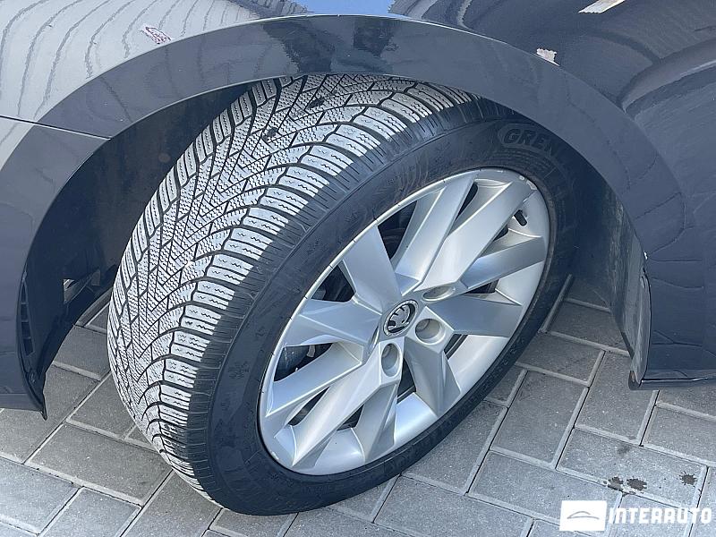 Skoda Superb 19 skoda superb 2017