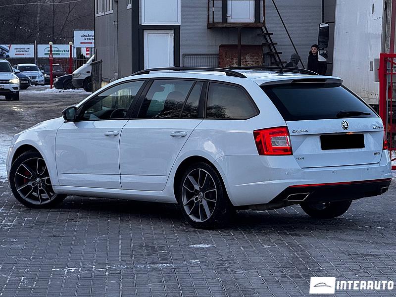 Skoda Octavia RS 2 skoda octavia rs 2017
