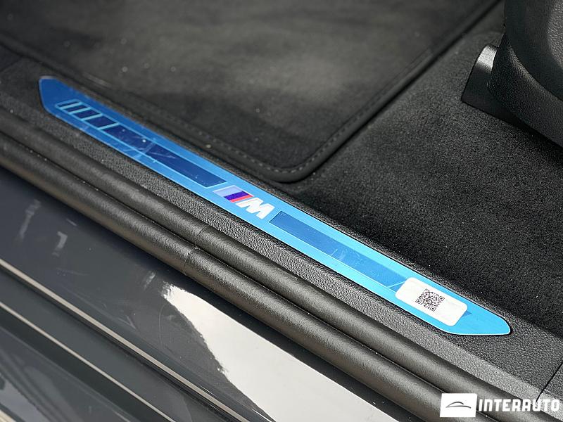 BMW X7 4.0d 21 bmw x7 4.0d 2023