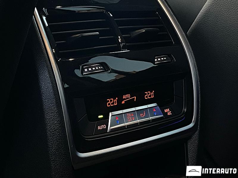 BMW X7 4.0i 23 bmw x7 4.0i 2023