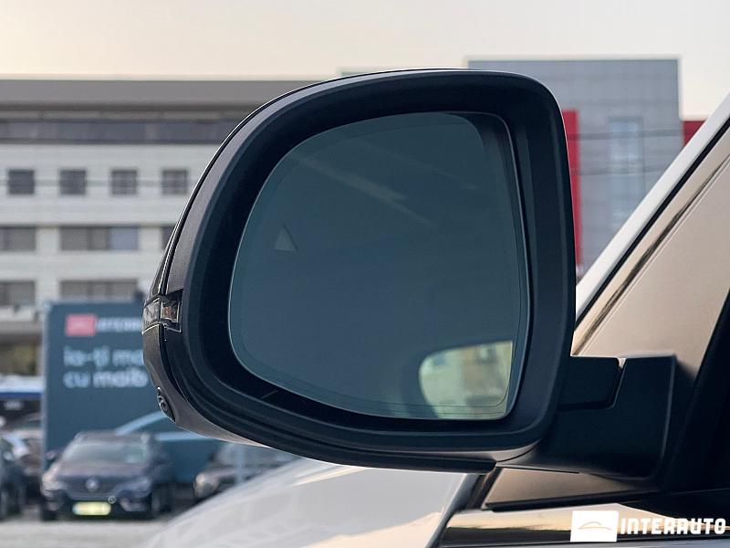 BMW X7 4.0i 6 bmw x7 4.0i 2023