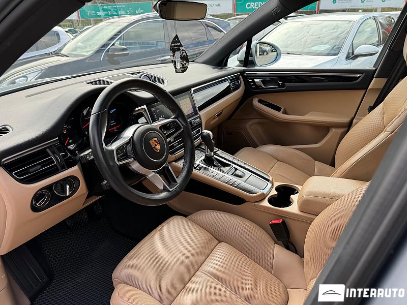 Porsche Macan 6 porsche macan 2019