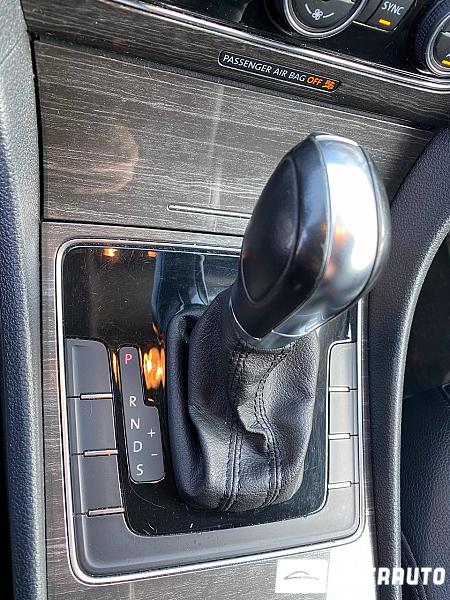 Volkswagen Passat 12 volkswagen passat 2015