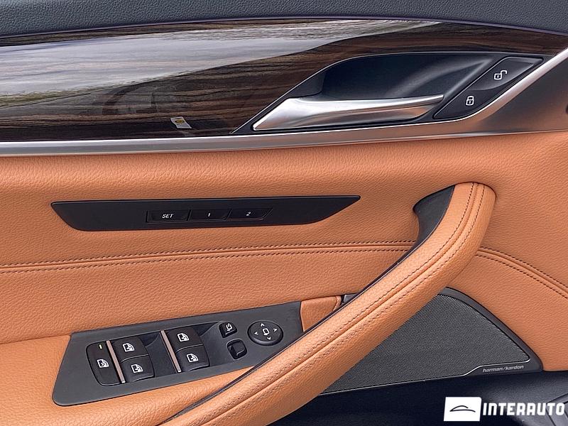 BMW 530e 9 bmw 530e 2018