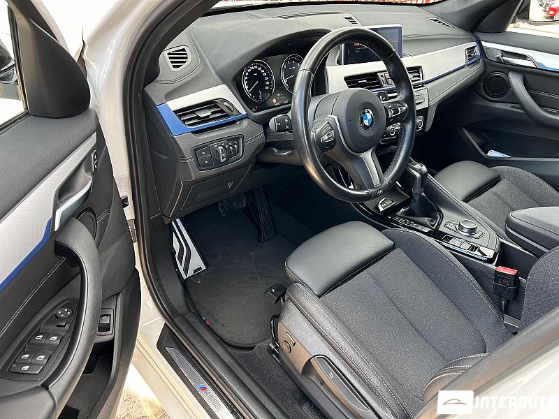 BMW X1 2.5e 5 bmw x1 2.5e 2020