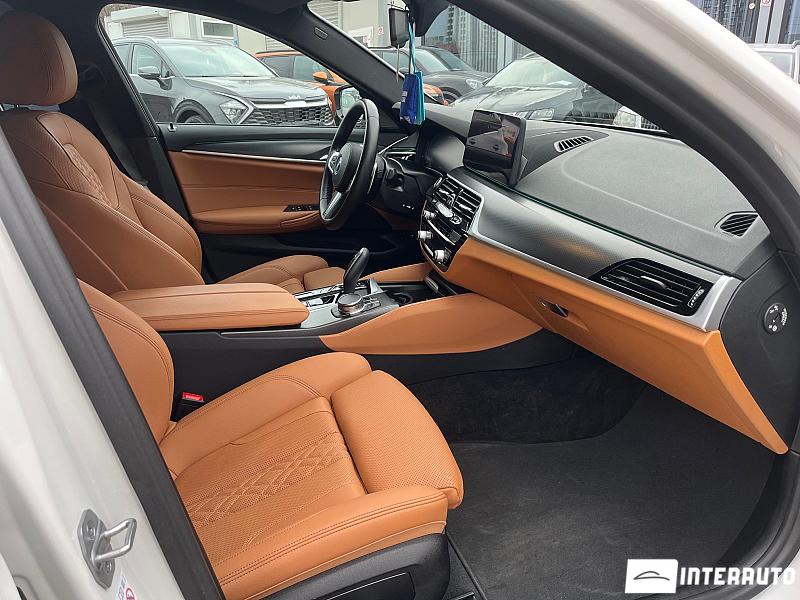 BMW 530e 15 bmw 530e 2022