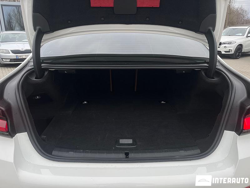 BMW 530e 19 bmw 530e 2022