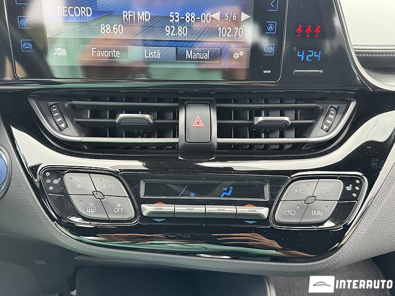 Toyota C-HR 8 toyota c-hr 2019