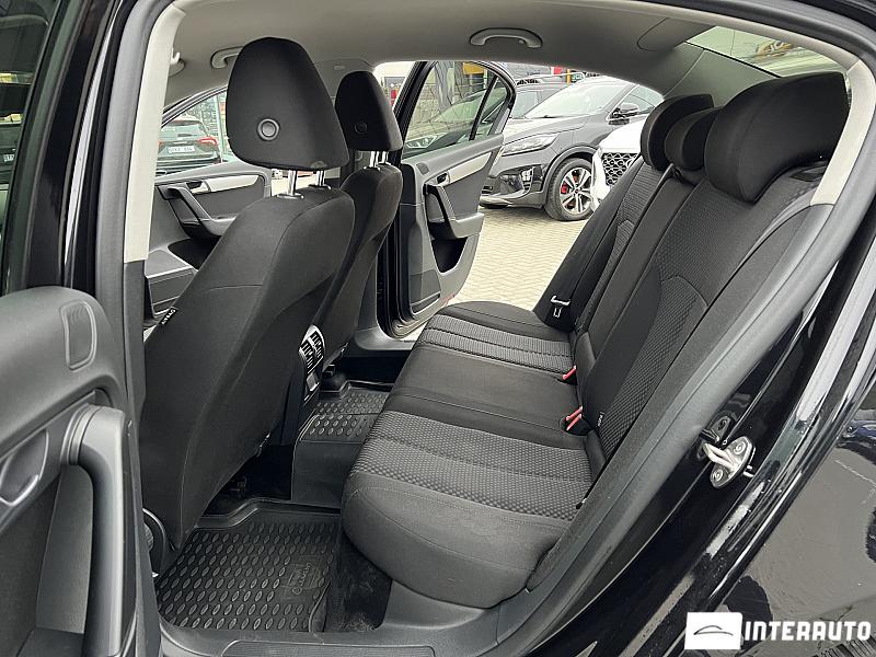 Volkswagen Passat 12 volkswagen passat 2014