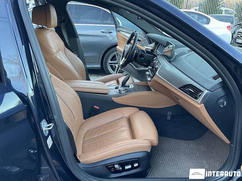 BMW 530e 22 bmw 530e 2018