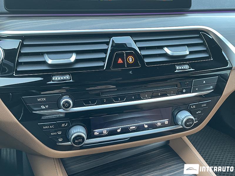 BMW 530e 17 bmw 530e 2018