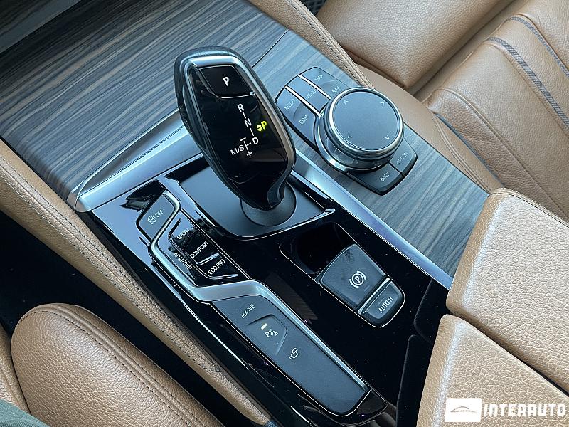 BMW 530e 18 bmw 530e 2018