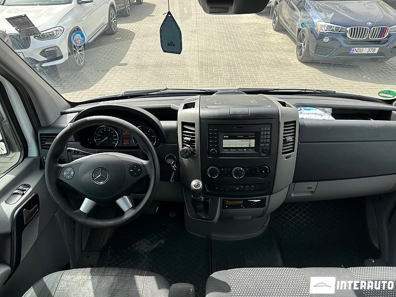 Mercedes Sprinter 9 mercedes sprinter 2017