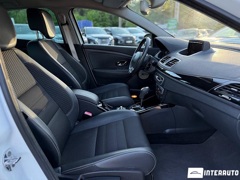 Renault Megane 17 renault megane 2015