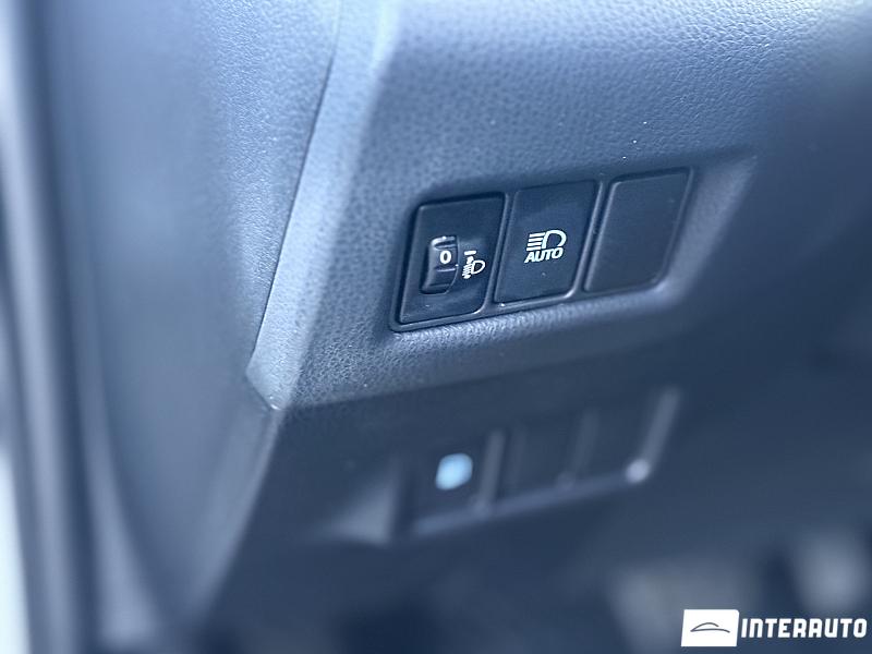 Toyota C-HR 8 toyota c-hr 2018