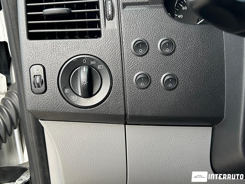 Mercedes Sprinter 9 mercedes sprinter 2018