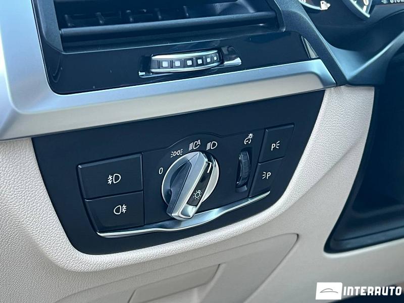 BMW X4 2.0D 19 bmw x4 2.0d 2019