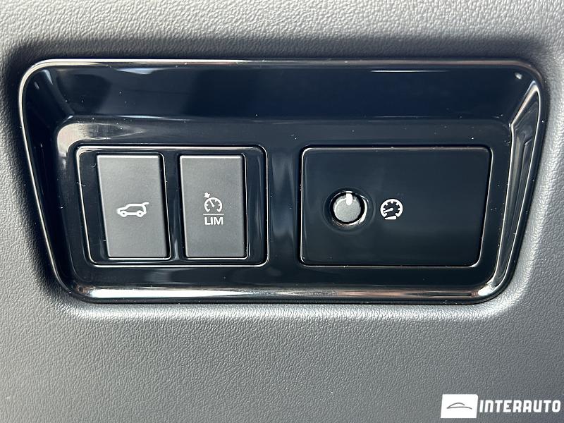 Jaguar F-Pace 11 jaguar f-pace 2018