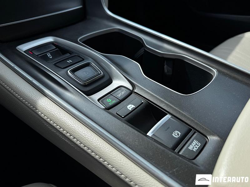 Honda Accord 13 honda accord 2019