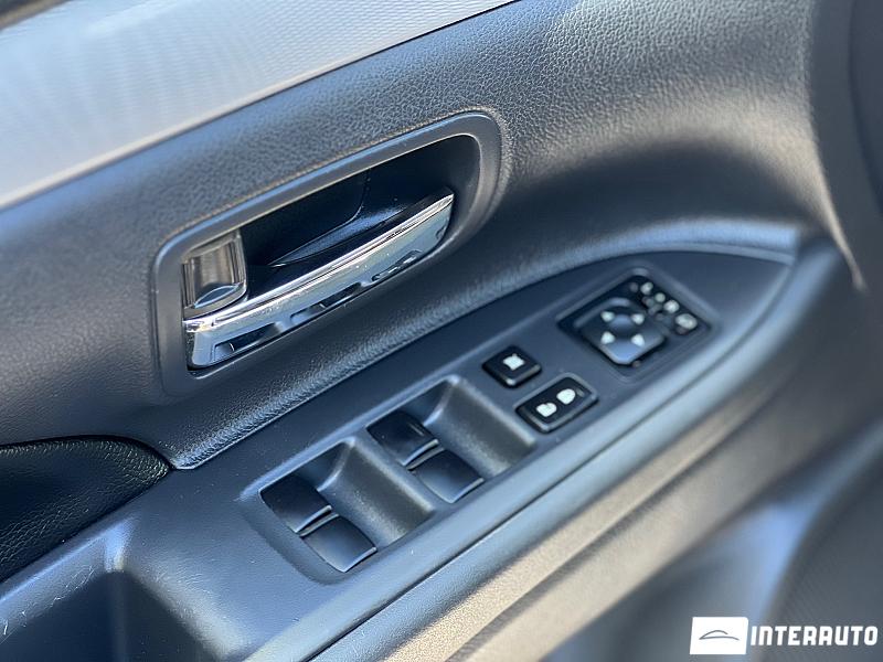 Mitsubishi Outlander 6 mitsubishi outlander 2013