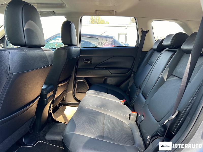 Mitsubishi Outlander 14 mitsubishi outlander 2013