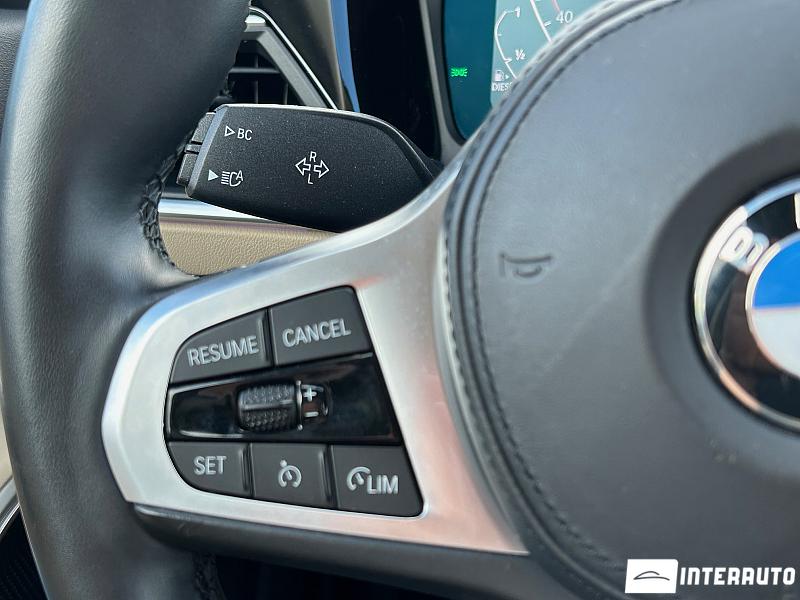 BMW 318 9 bmw 318 2019