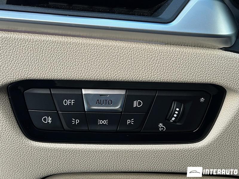 BMW 318 8 bmw 318 2019