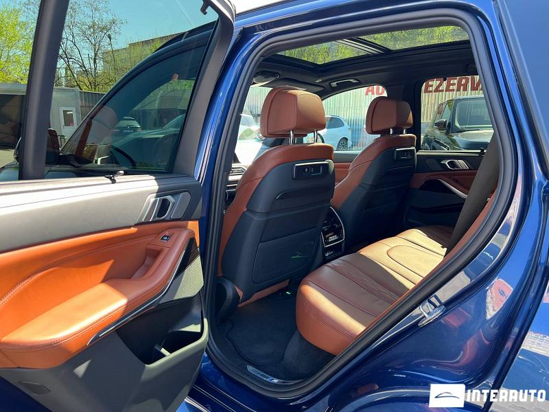 BMW X5 4.0i 25 bmw x5 4.0i 2019