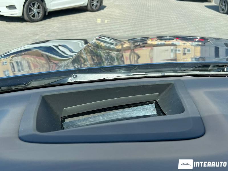 BMW X5 4.0i 9 bmw x5 4.0i 2019