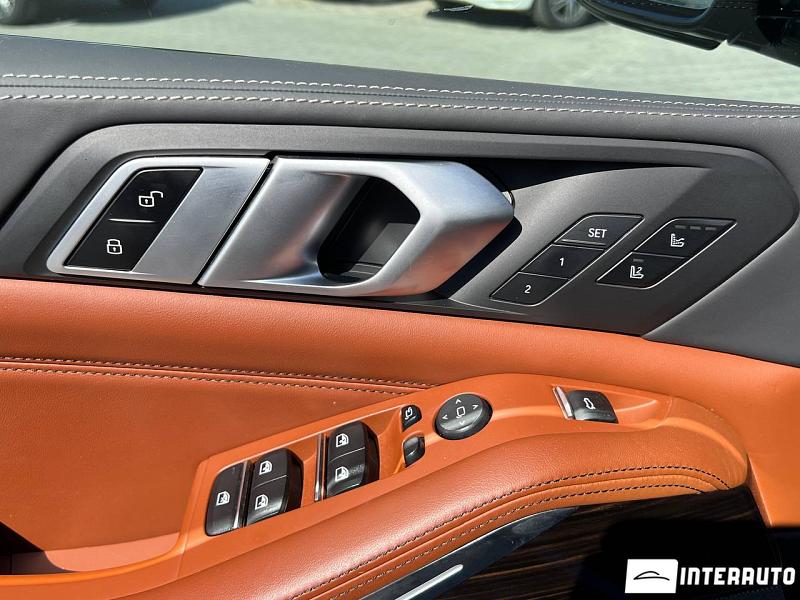 BMW X5 4.0i 5 bmw x5 4.0i 2019