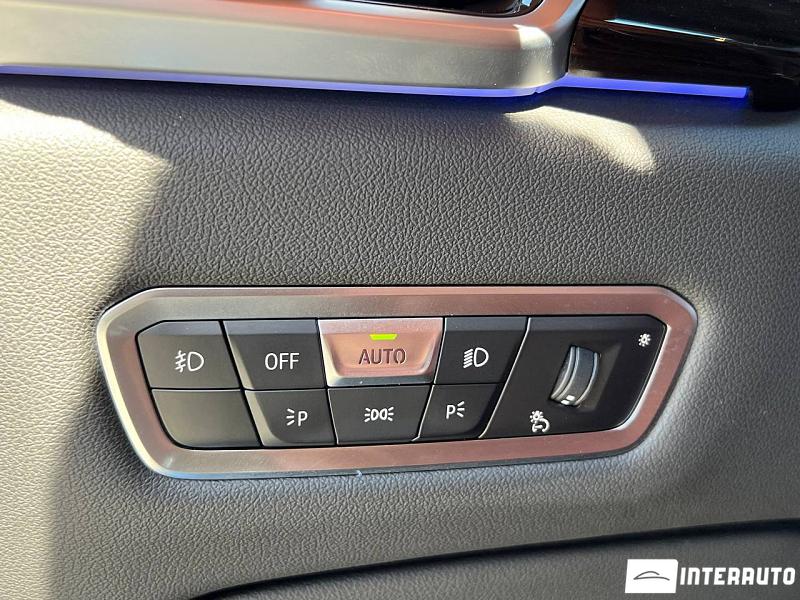 BMW X5 4.0i 23 bmw x5 4.0i 2019