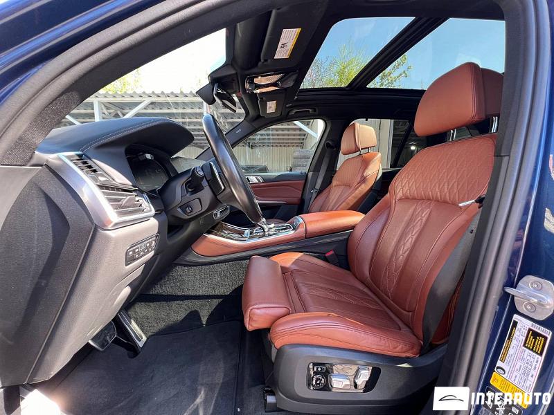 BMW X5 4.0i 7 bmw x5 4.0i 2019