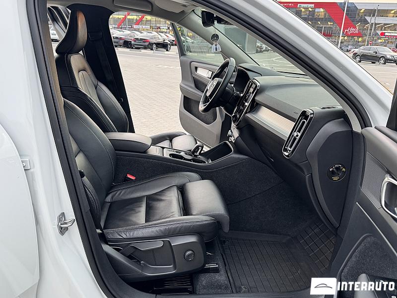 Volvo XC 40 16 volvo xc 40 2021