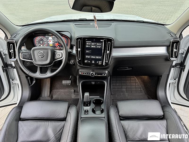 Volvo XC 40 6 volvo xc 40 2021