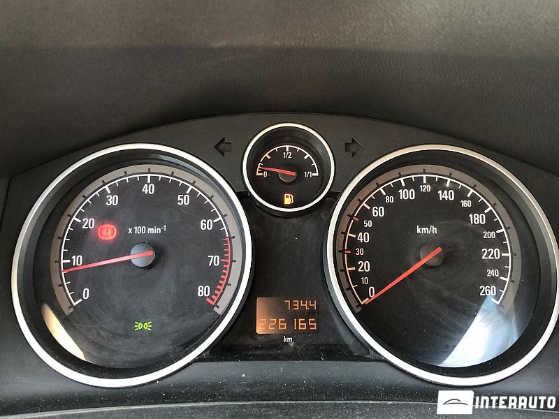 Opel Zafira 8 opel zafira 2009