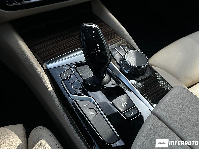 BMW 530e 18 bmw 530e 2018